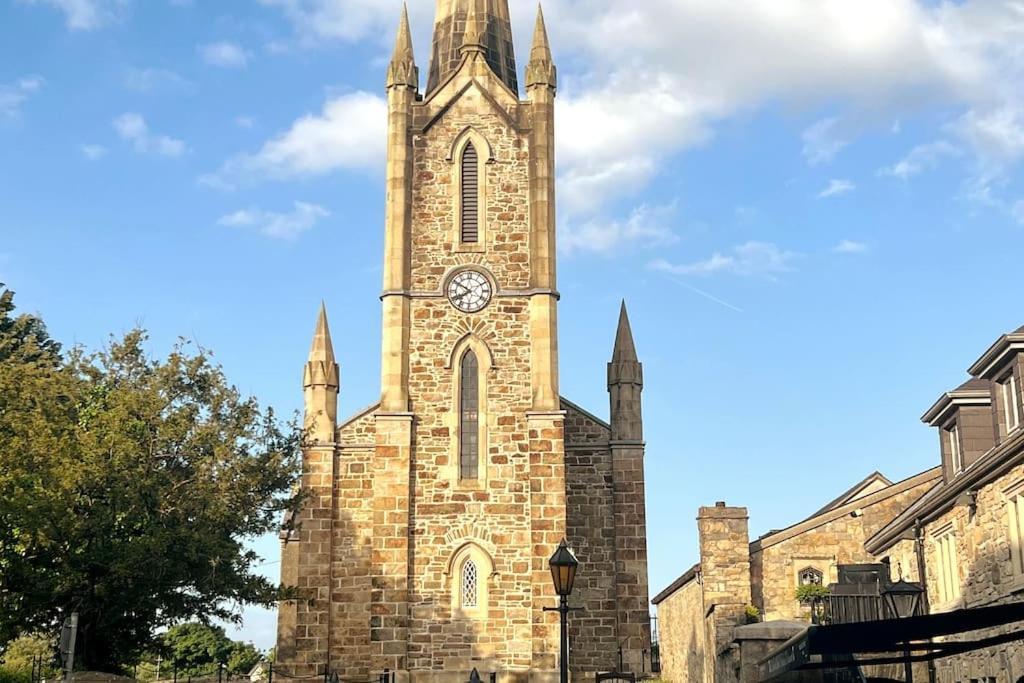 In The Country Yet Close To Town Donegal Town Екстер'єр фото
